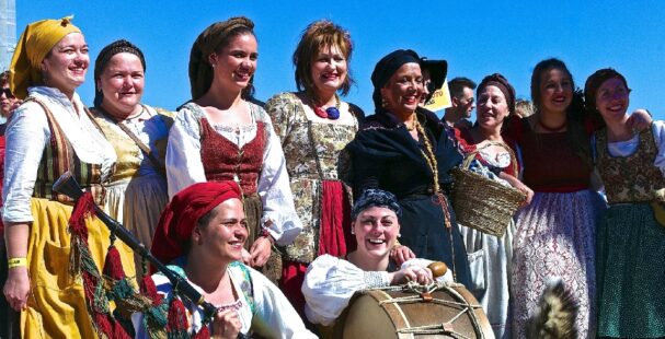 Eastern Europe Gypsy-women.jpg