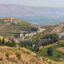 Bekaa-Valley-min.jpg