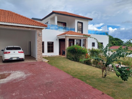 Cabrera house.jpg