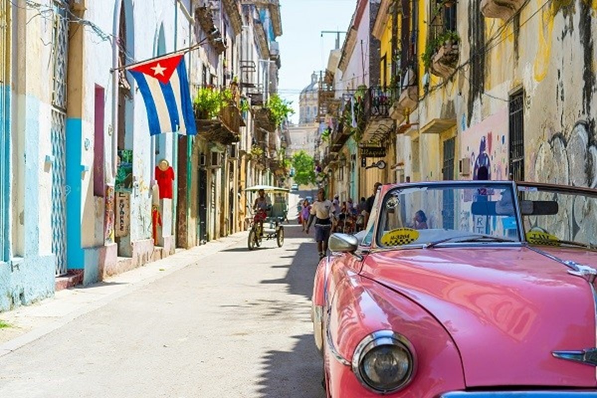 36a9f7df80c147268df09345393547c7-cuba1.jpg