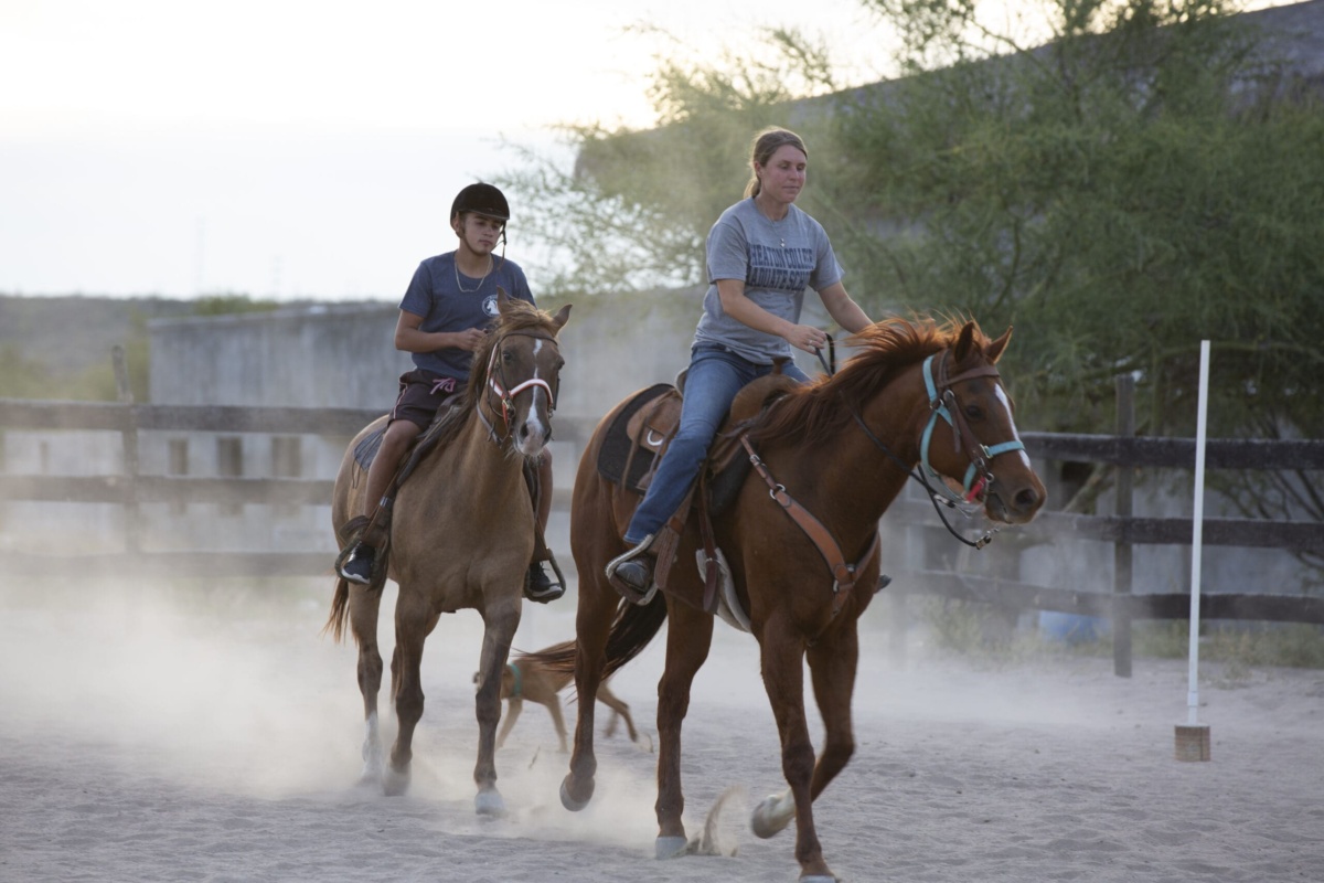 La-Paz-2020_Rancho-el-Camino_Erica-Missionary-Horse-Riding-High-School-Youth_31-scaled.jpg