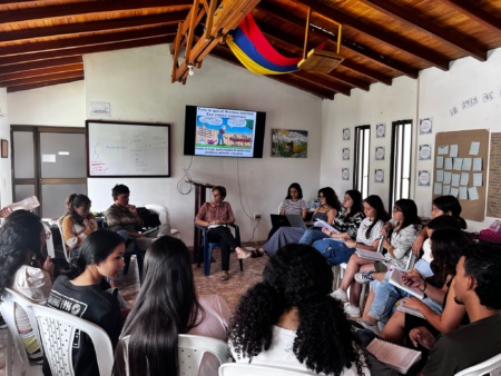 Capacitación jovenes misioneros.jpg